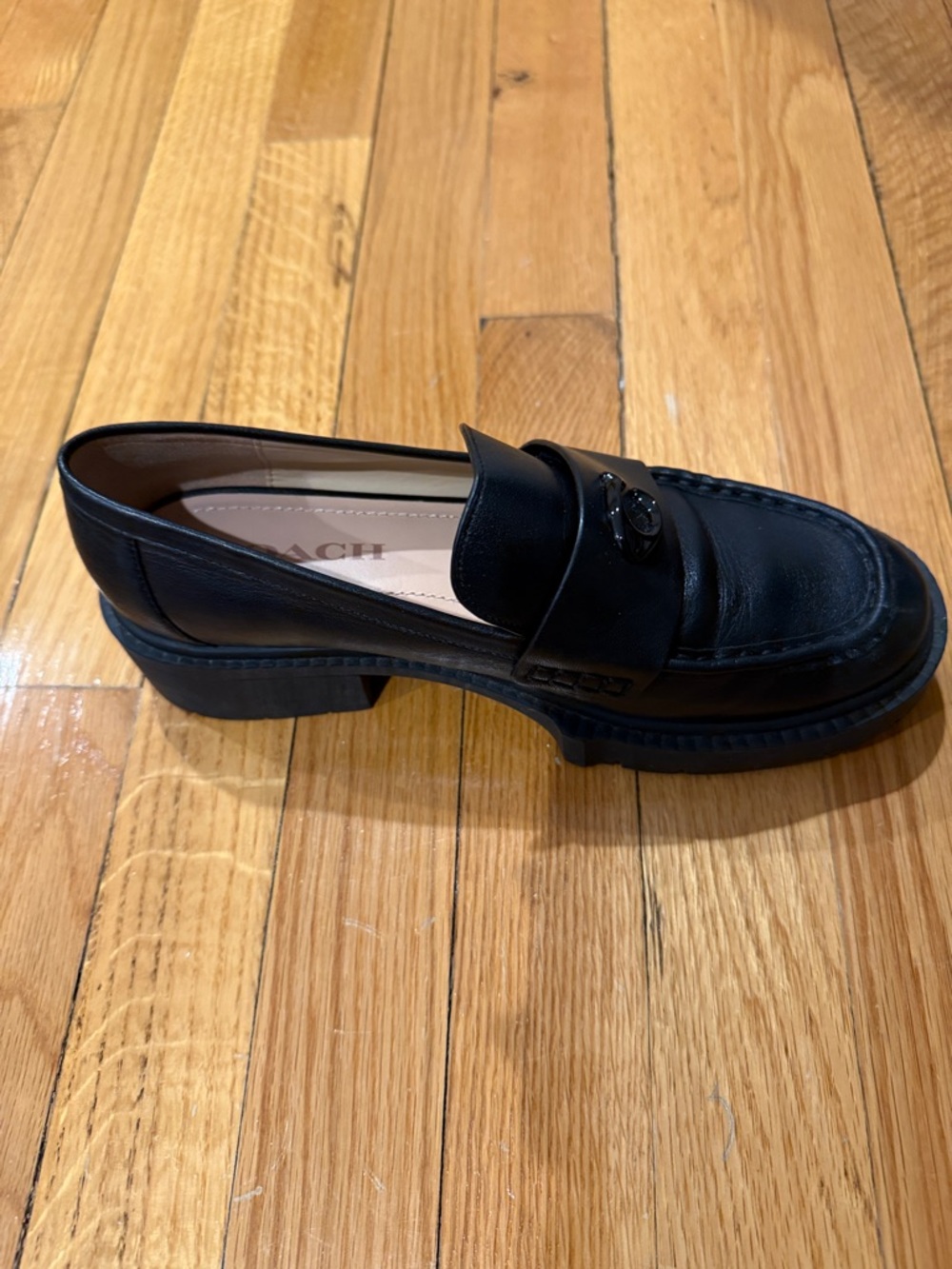 Coach Leah Platform lug sole loafers - Picture 5 of 8